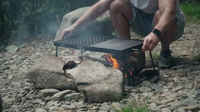 24" Heavy Duty Folding Campfire Grill, Compact Folding Grill Grate