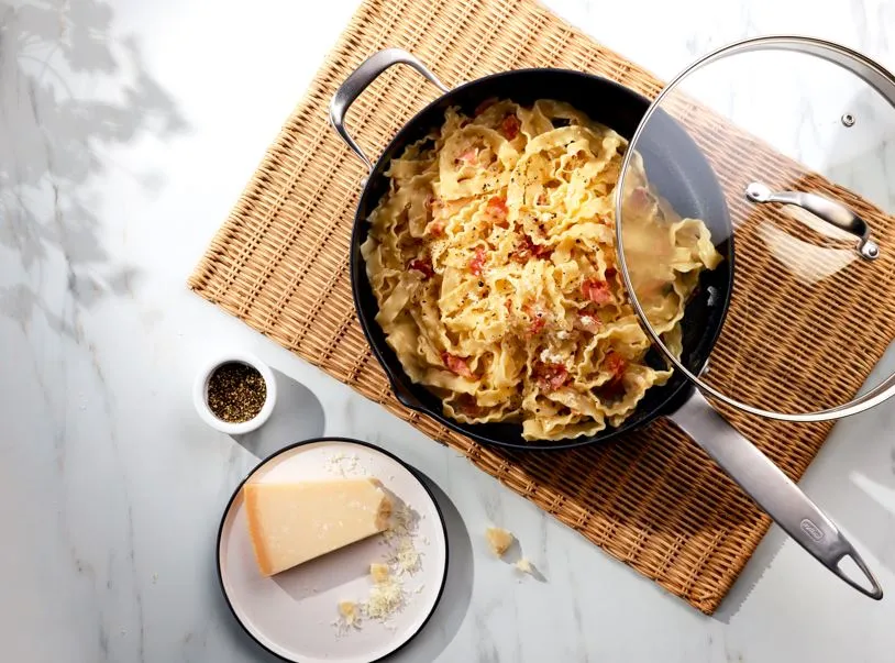 28cm/11" Saute Pan with Lid | Cook Ultimate Pro | Zyliss