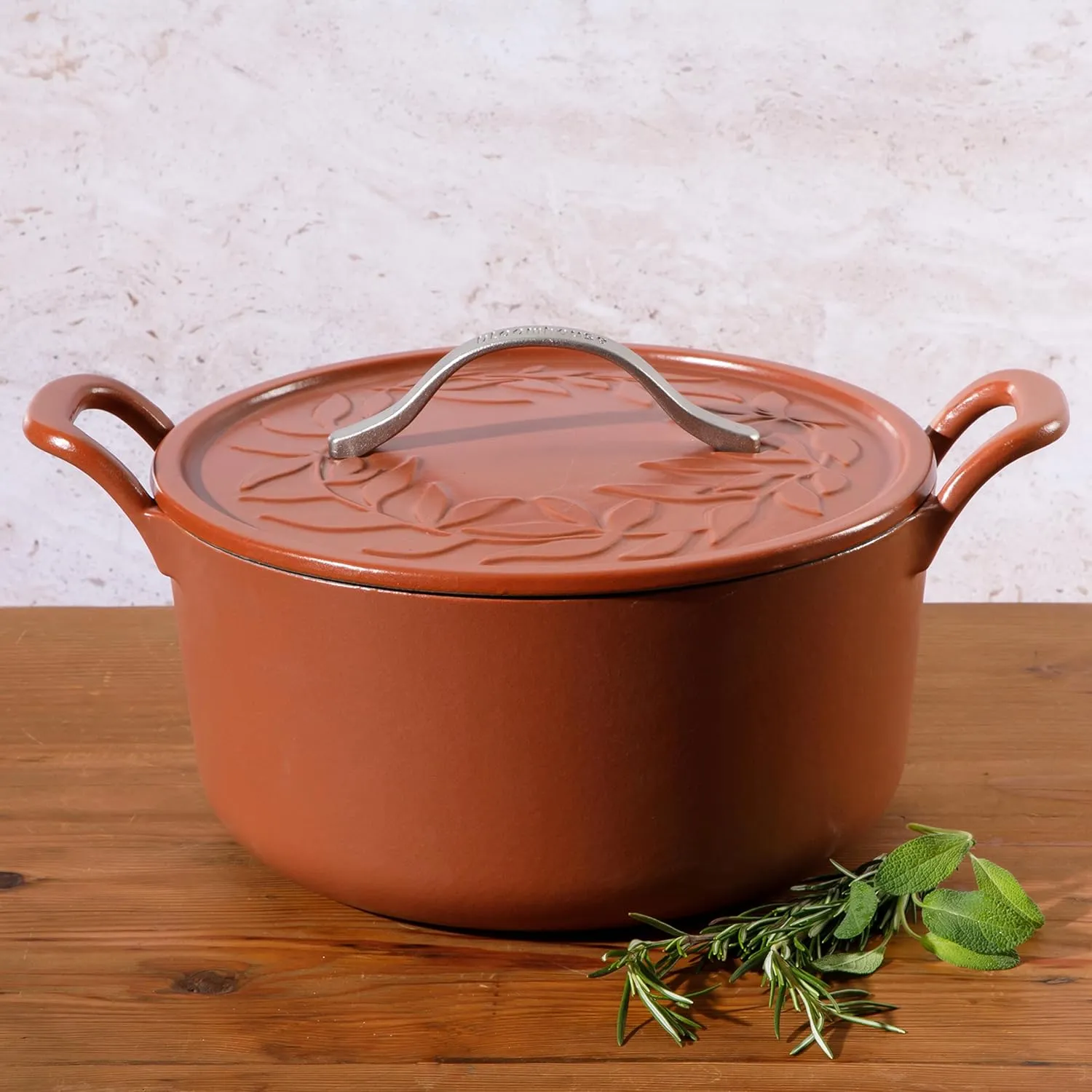 7 Qt Cast Iron Dutch Oven W/Embossed Lid, European Enamel, & Olive Wood Trivet - Matte Terracota