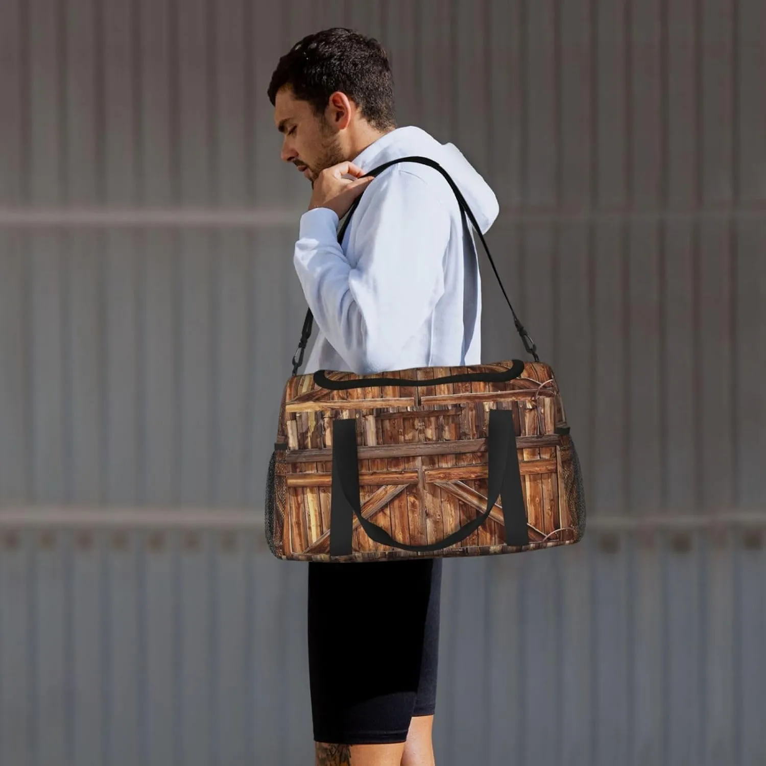 Barn Door Print Hand Travel Bag Large Capacity Slung Bag For Long-Distance Travel, Weekend Trips, And Outdoor Activities