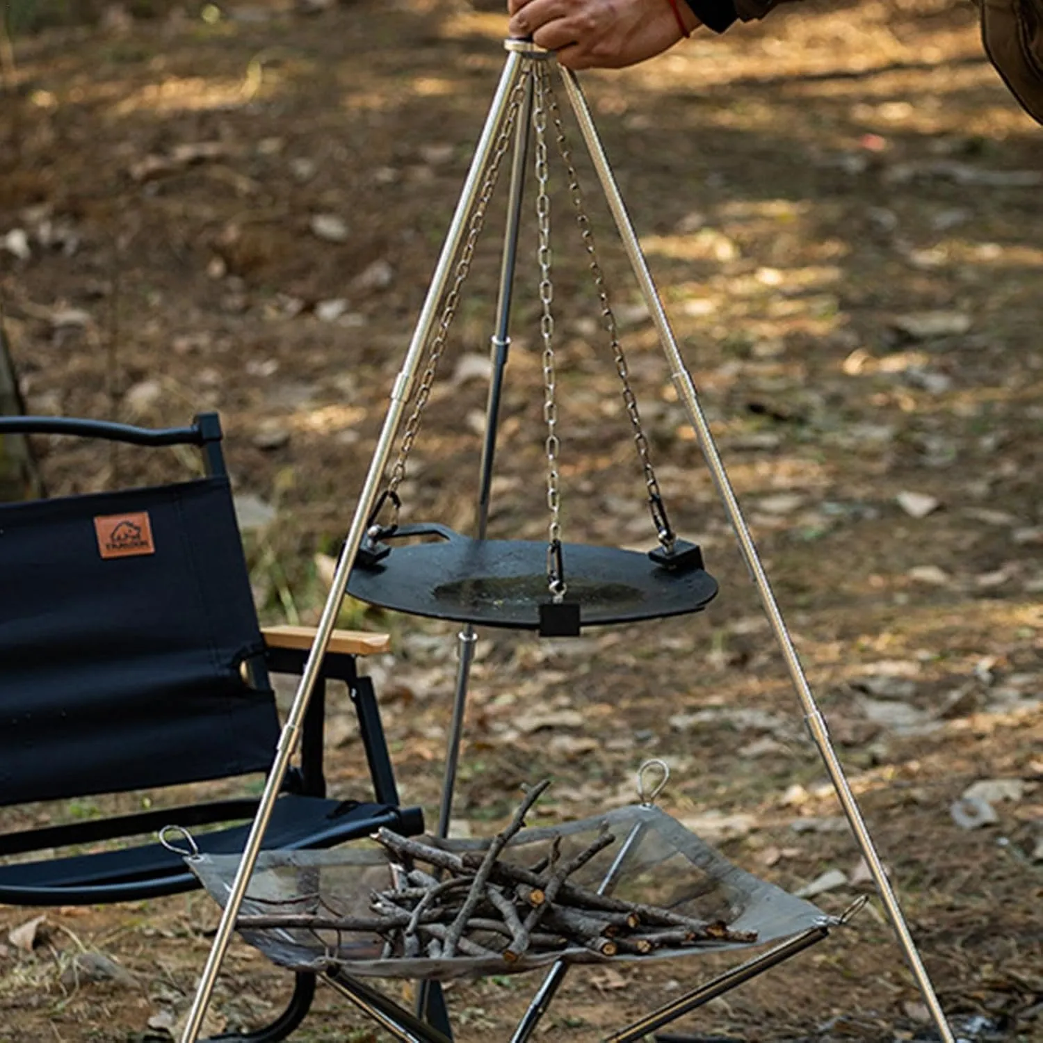 Camping Tripod for Cooking, Campfire Tripod for Cooking, Tripod for Outdoor Fire Pit, Height-Adjustable, Removable, Multifunctional, Portable Campfire Tripod Made of Aluminium Alloy