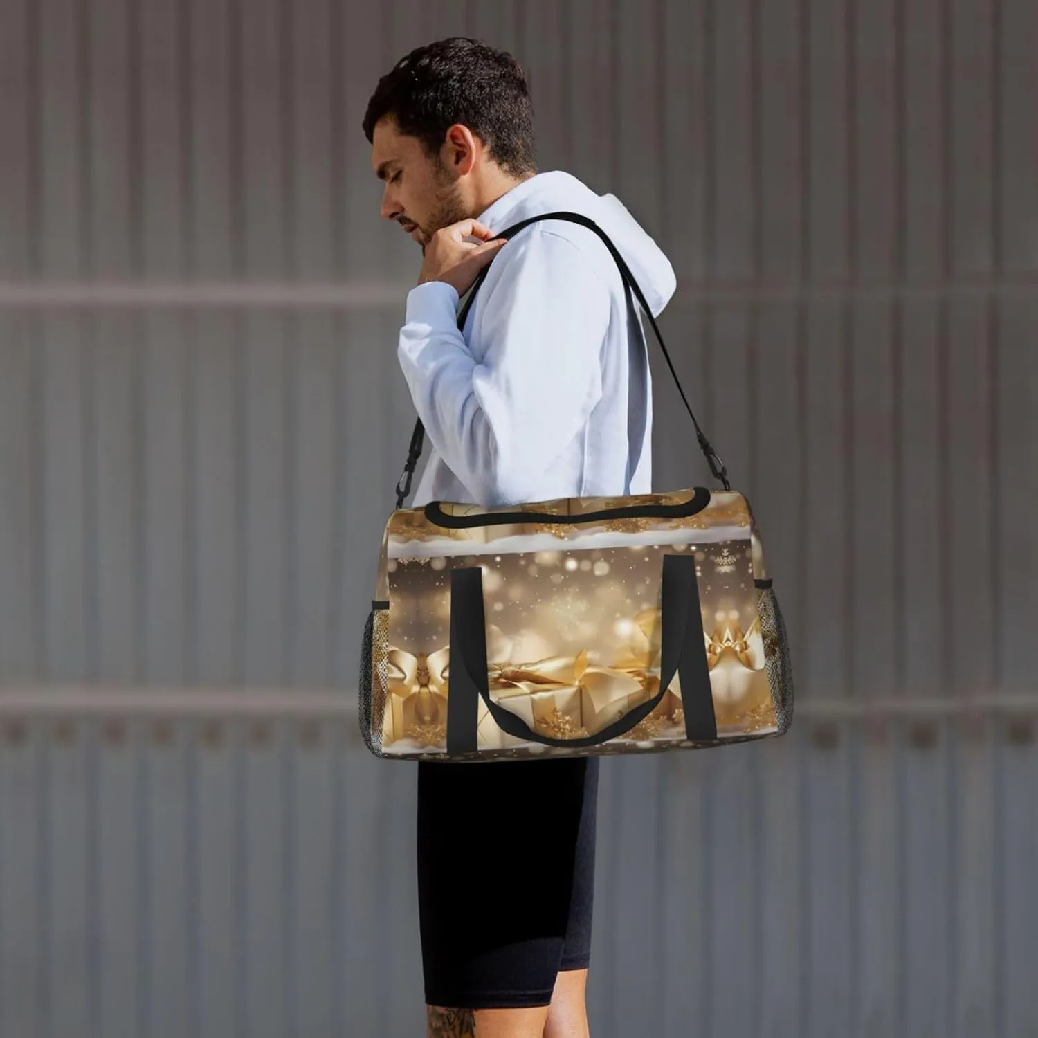 Gold Silk Christmas Print Hand Travel Bag Large Capacity Slung Bag For Long-Distance Travel, Weekend Trips, And Outdoor Activities