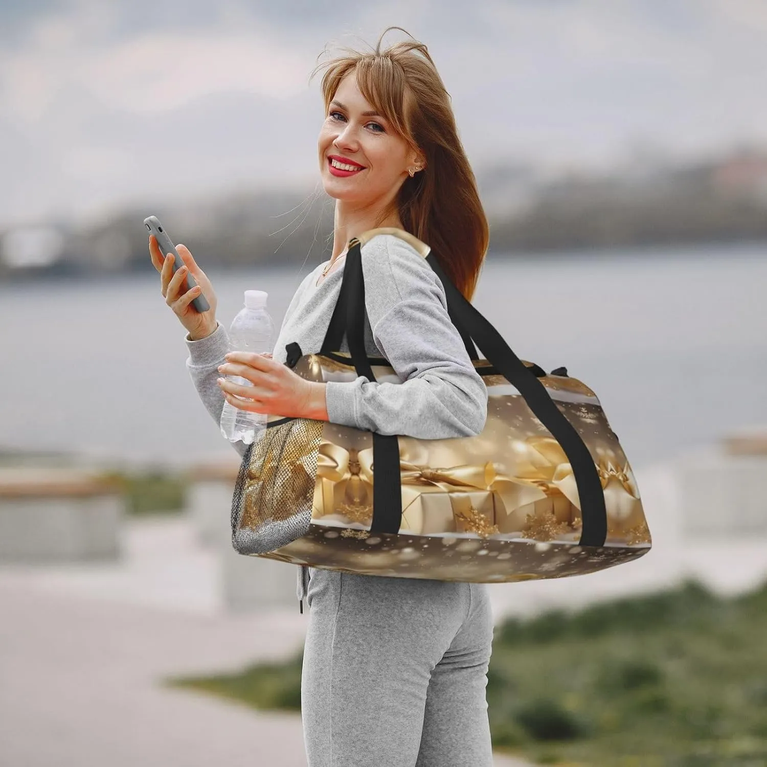 Gold Silk Christmas Print Hand Travel Bag Large Capacity Slung Bag For Long-Distance Travel, Weekend Trips, And Outdoor Activities