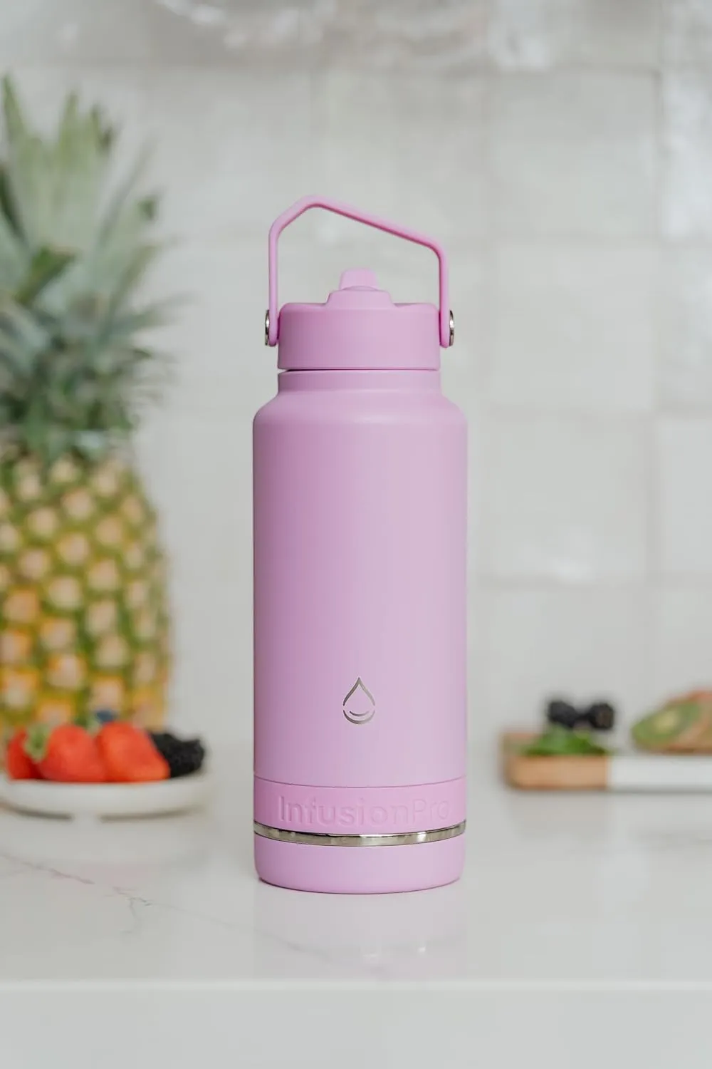 Infusion Pro Fruit Infuser Water Bottle with Straw Lid (32 oz) Stainless Steel Vacuum Insulated : 50 Recipe Fruit Infusion eBook : More Flavor : Easy Cleaning : Great Gift