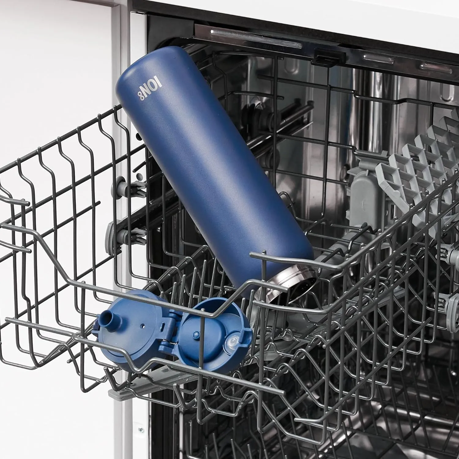 ION8 Vacuum Insulated Stainless Steel 1 Litre Water Bottle, 920 ml/31 oz, Leak Proof, Easy to Open, Secure Lock, Dishwasher Safe, Carry Handle, Scratch Resistant, Ideal for Sports and Yoga, Ash Navy