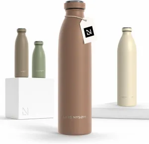 LARS NYSØM Stainless Steel Insulated Water Bottle 12 oz 17 oz 25 oz 34 oz 51 oz | Insulated Thermo Flask for Hot and Cold Beverages | Leakproof Drinking Bottle (Mocha Brown, 25.4 oz)
