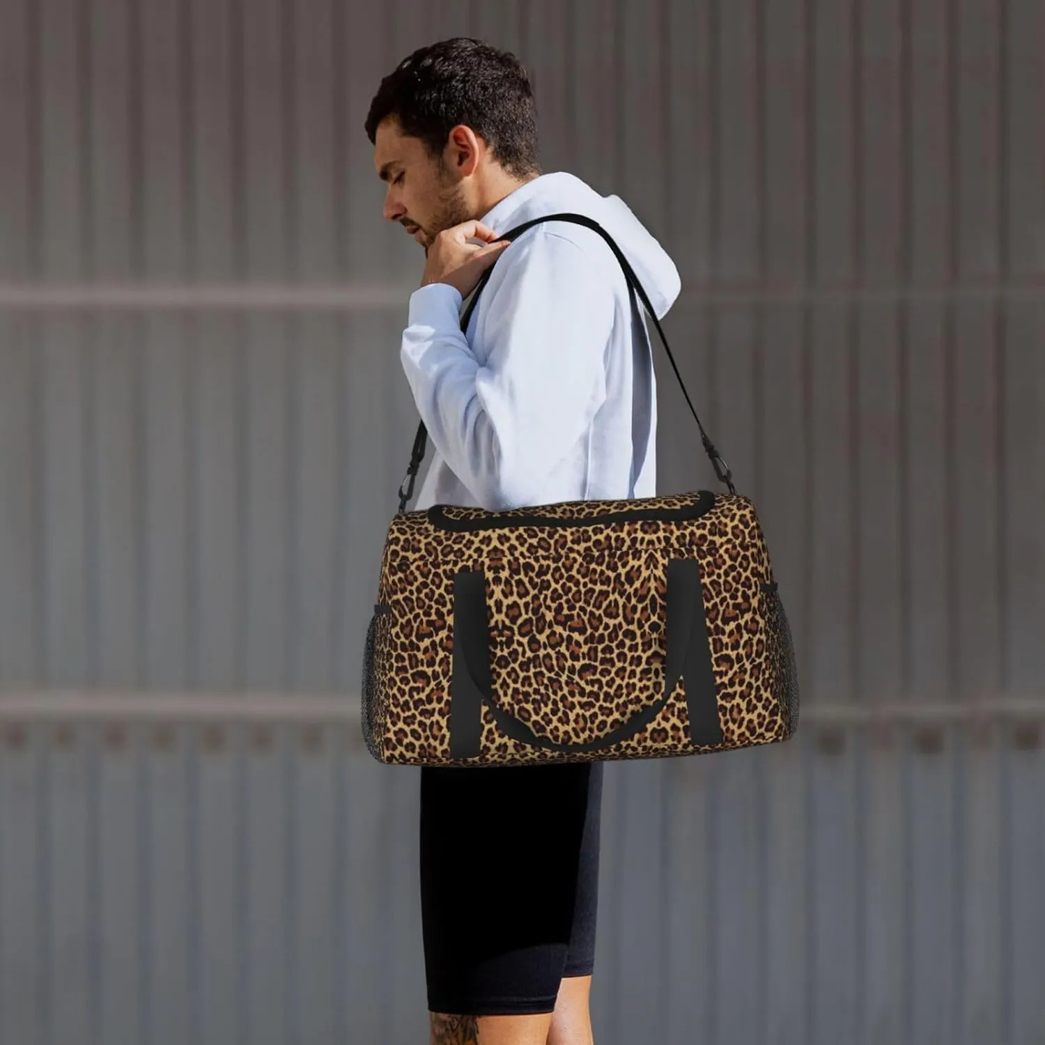 Leopard Patterned Wallpaper Print Hand Travel Bag Large Capacity Slung Bag For Long-Distance Travel, Weekend Trips, And Outdoor Activities