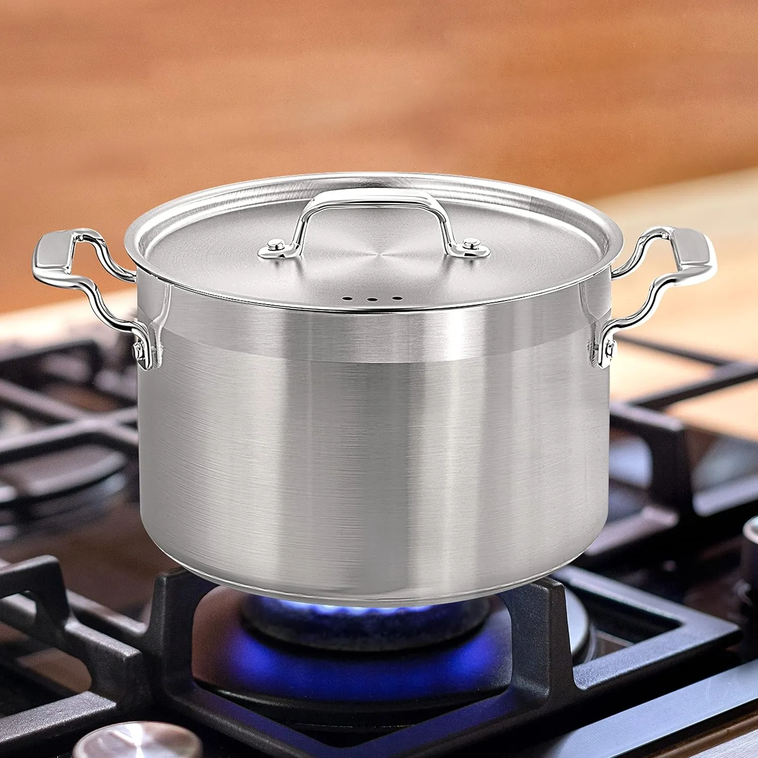 NutriChef 5-Quart Stainless Steel Stockpot with Lid- 18/8 Food Grade Heavy Duty Inox Large Stock Pot for Stew, Soup, Works w/ Induction
