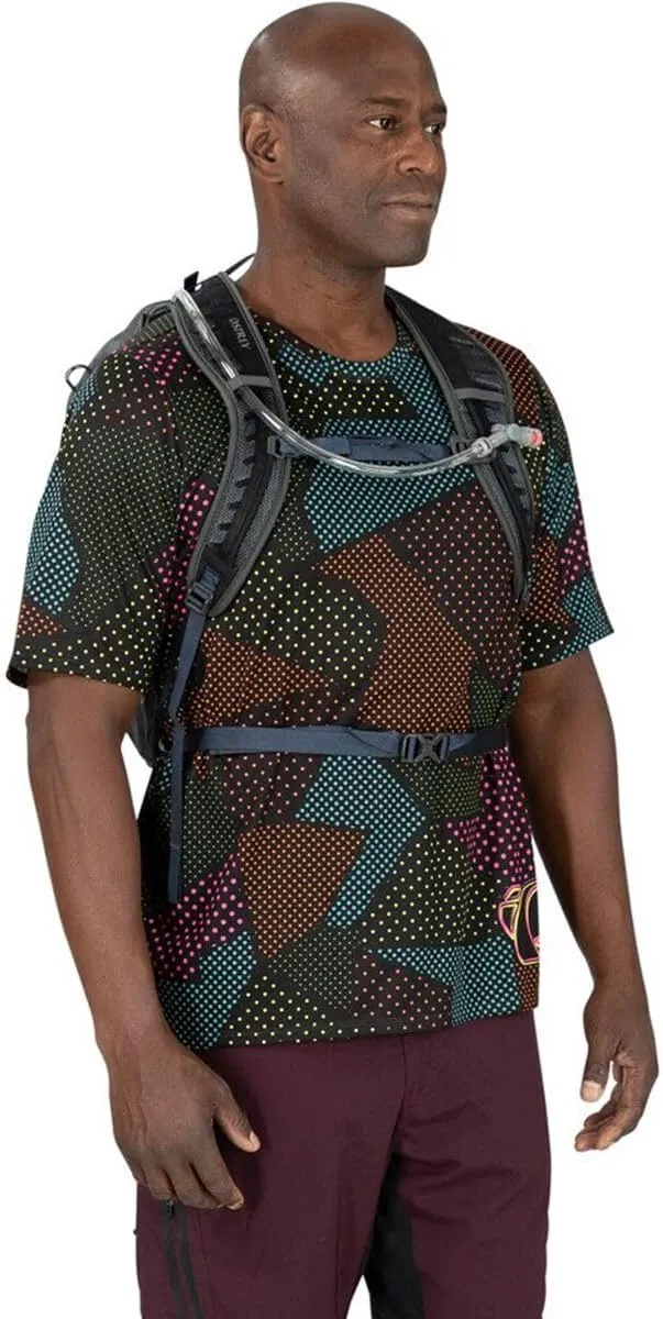 Osprey Syncro 12L Men's Hiking Backpack with Hydraulics Reservoir, Coal Grey