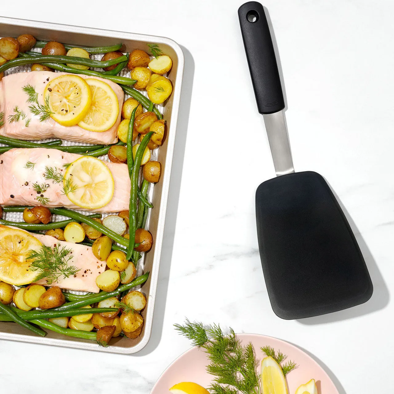 Oxo - Silicone Flexible Turner Large