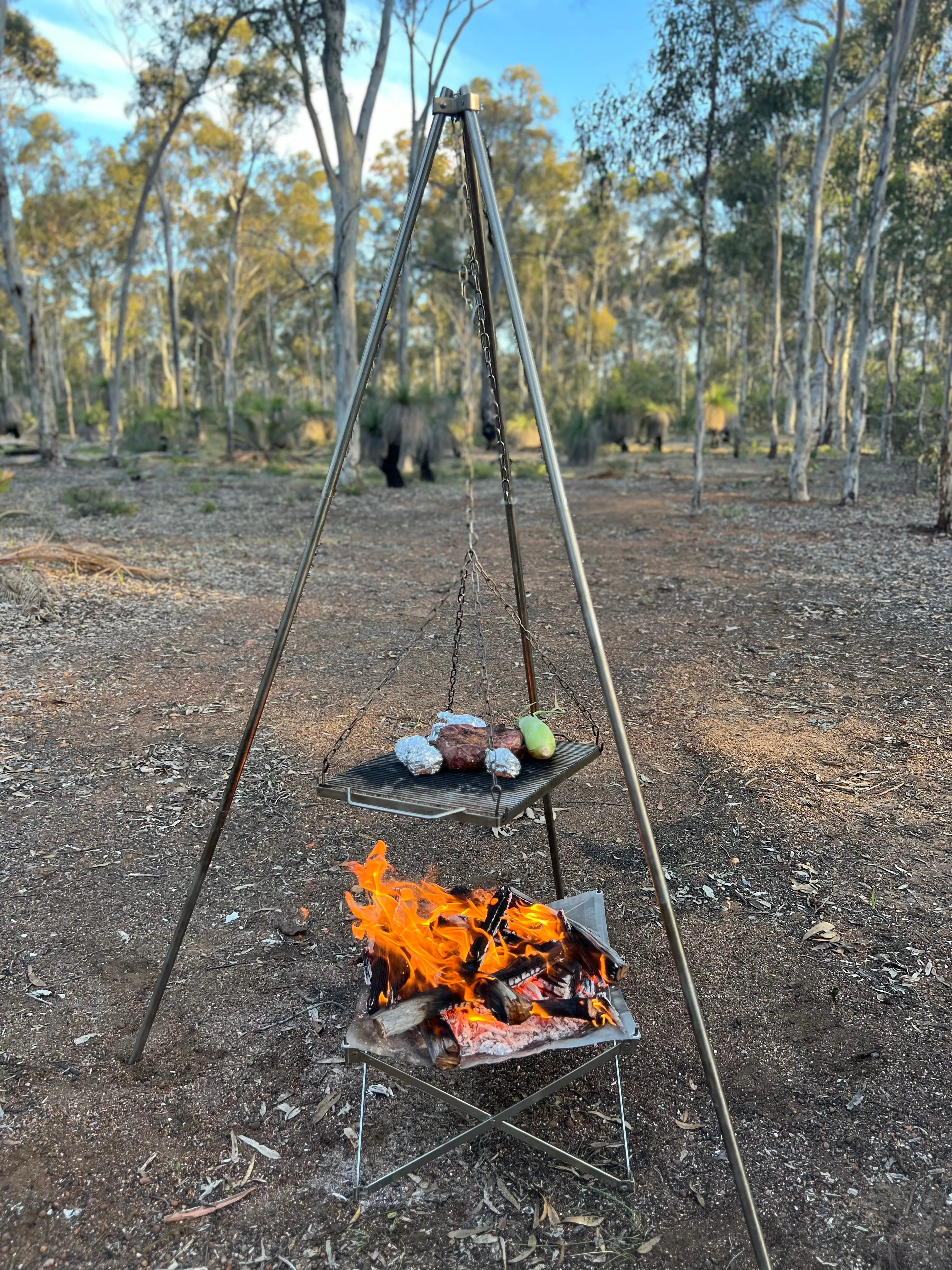 Red Roads Ultimate Portable Cooking Bundle - Tripod   Riser   Grill   Canvas Bag