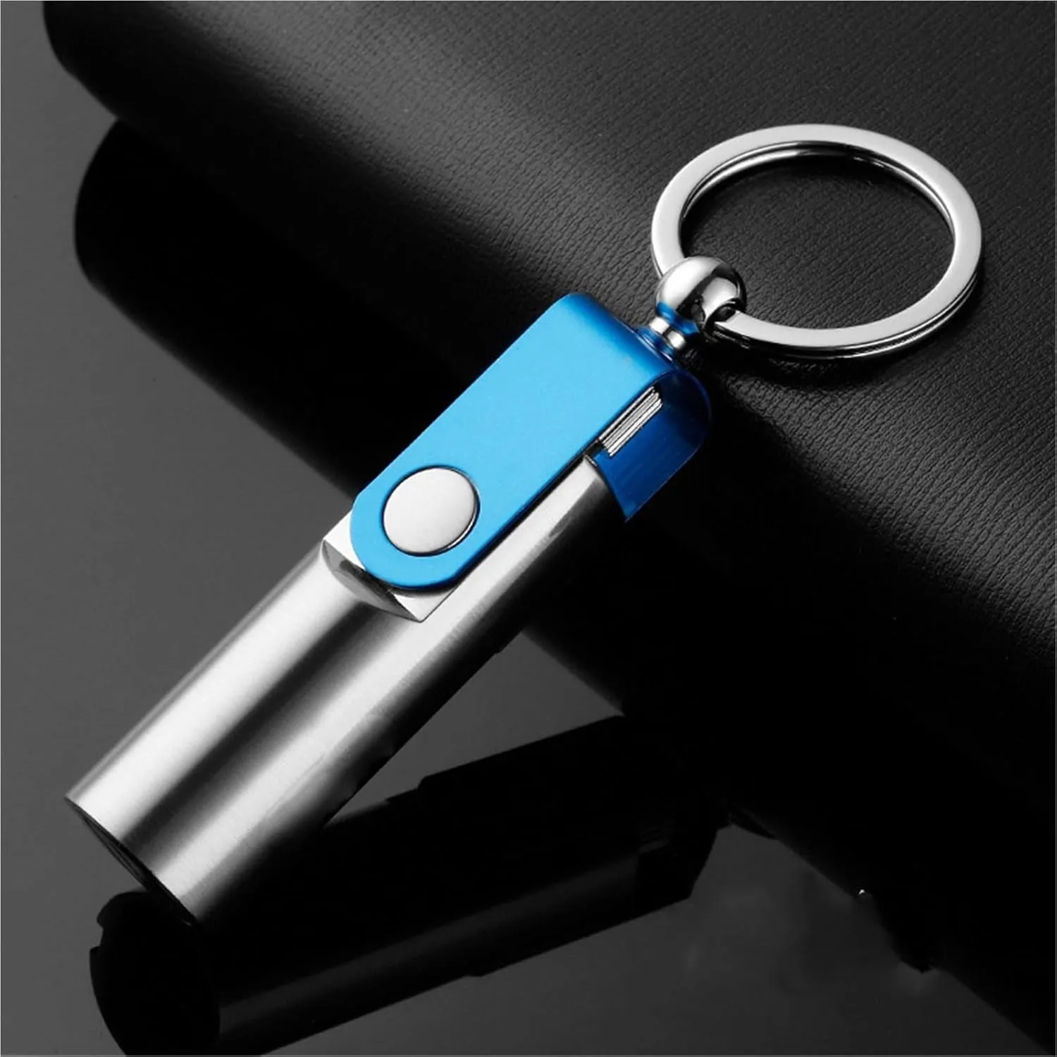 Retro kerosene lighter, portable waist hanging keychain outdoor camping permanent survival lighter, reusable waterproof match lighter, suitable for outdoor camping survival campfire candle(B)