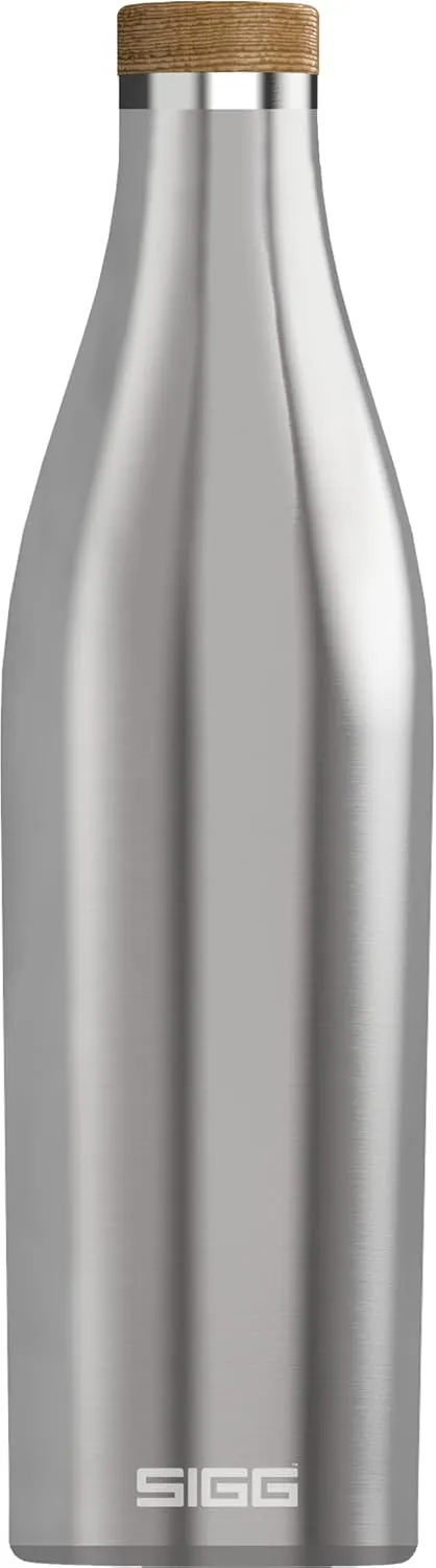 SIGG - Insulated Water Bottle - Meridian Brushed - Leakproof & Extra-Slim - BPA Free - Plastic Free - 18/8 Stainless Steel - Double Walled - Bamboo Screw Top - Brushed - 24 Oz
