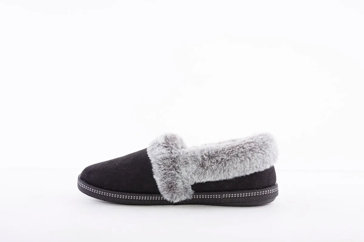SKECHERS - COZY CAMPFIRE TEAM TOASTY-FULL SLIPPER - BLACK