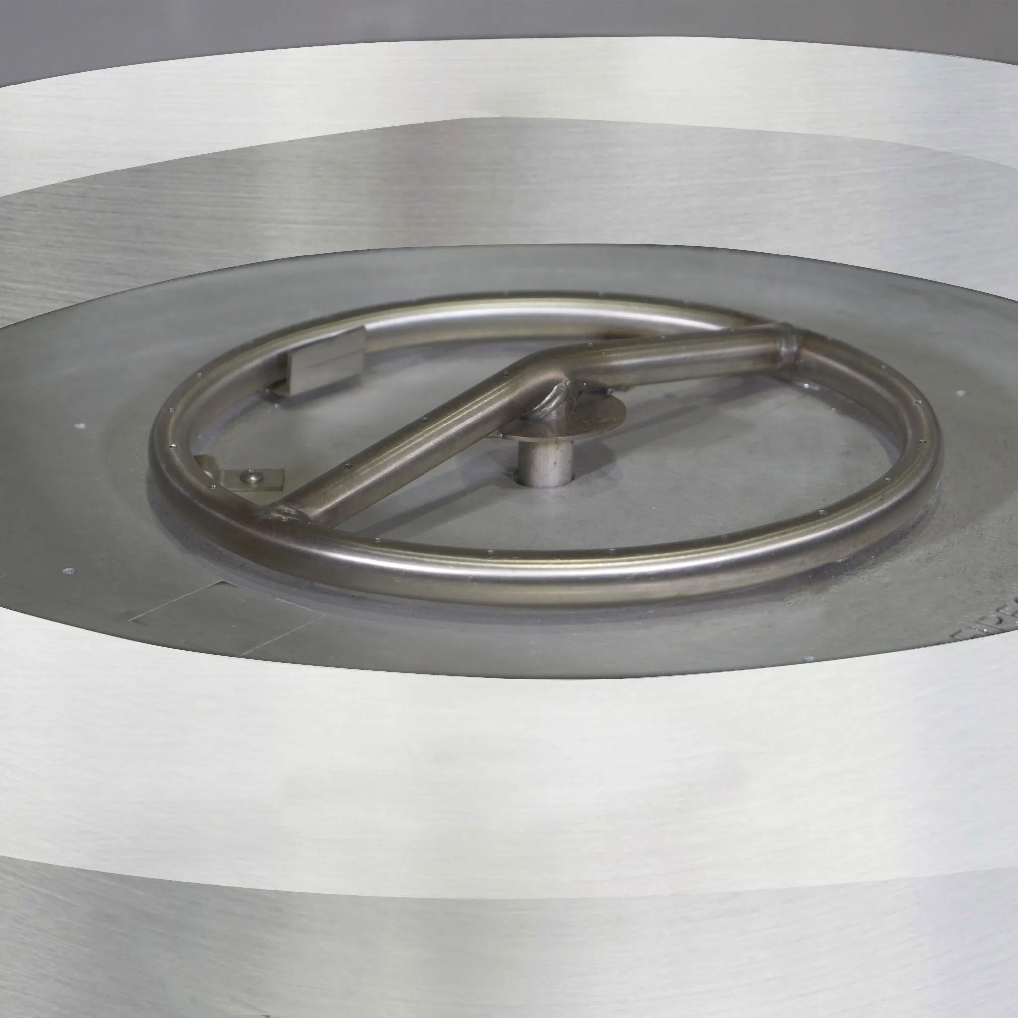 Starfire Designs Metal Gravity 36" Round Stainless Steel Gas Fire Pit