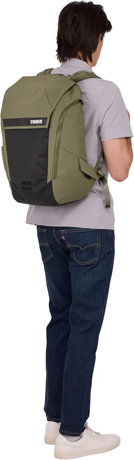 Thule Paramount Bike Commuter Backpack - 28L Capacity - Adjustable fit - 16" Padded Laptop Sleeve and 11" Tablet Pocket - Helmet Attachment - Accessible Side Phone Pocket - Taillight Loop