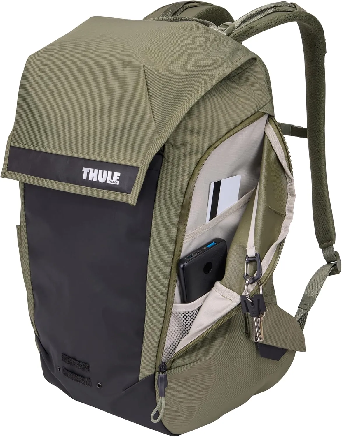 Thule Paramount Bike Commuter Backpack - 28L Capacity - Adjustable fit - 16" Padded Laptop Sleeve and 11" Tablet Pocket - Helmet Attachment - Accessible Side Phone Pocket - Taillight Loop