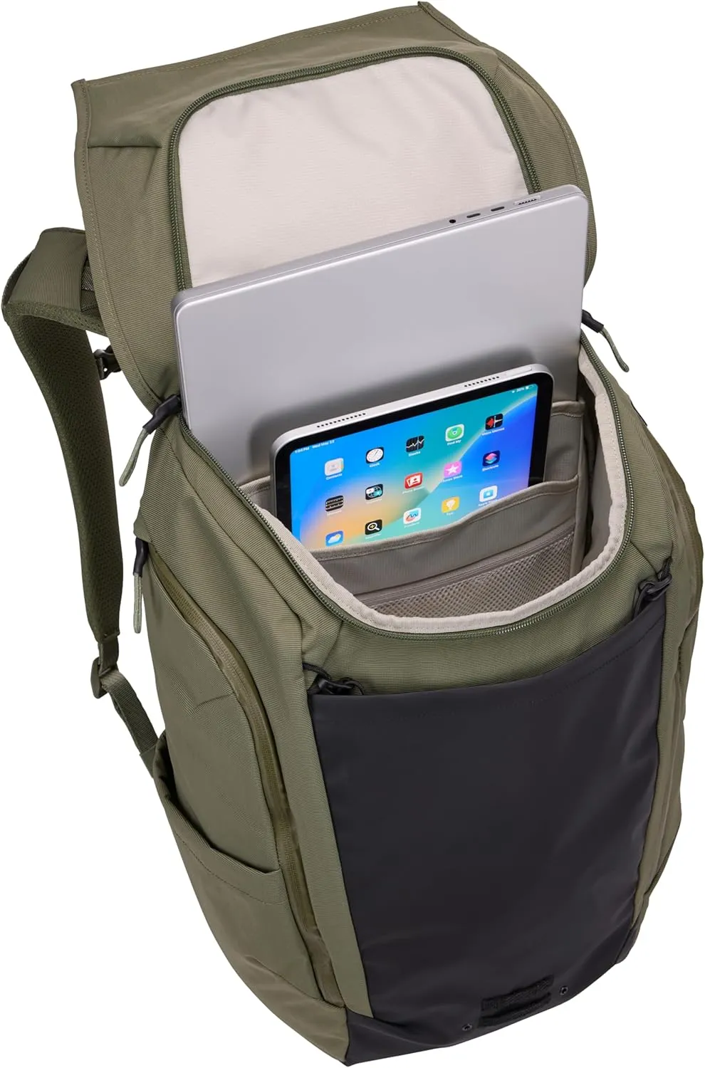 Thule Paramount Bike Commuter Backpack - 28L Capacity - Adjustable fit - 16" Padded Laptop Sleeve and 11" Tablet Pocket - Helmet Attachment - Accessible Side Phone Pocket - Taillight Loop